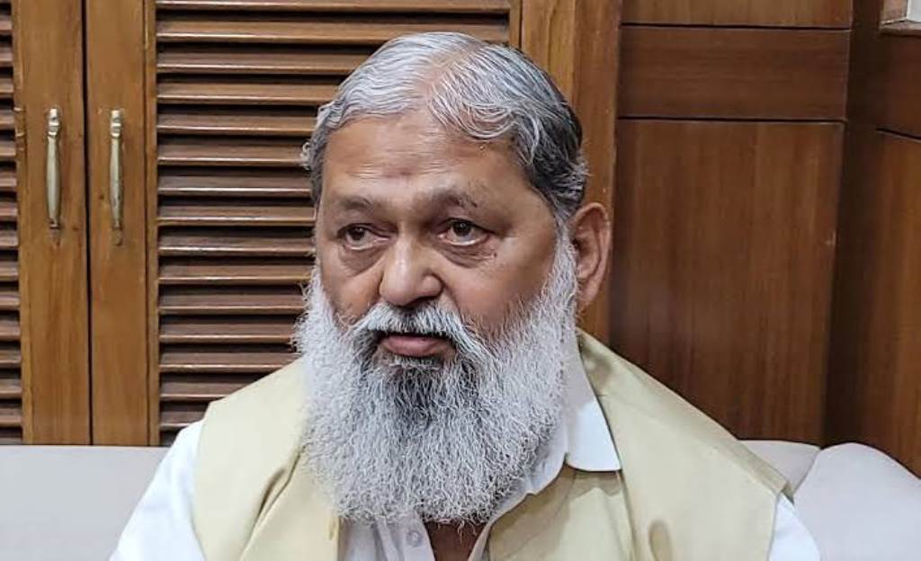 UHBVNL to Replace Tubular and Channel Iron Poles with PCC Poles at Its Own Cost Energy Minister Anil Vij